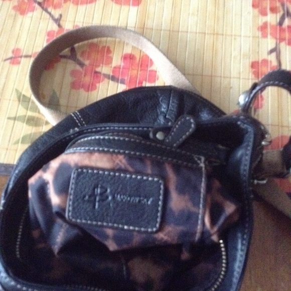 B Makowsky Leather Crossbody - Picture 3 of 4